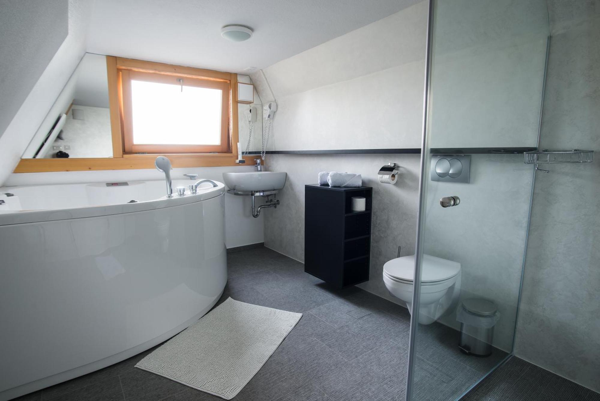 Apartments Beeland Skok Мозирье Экстерьер фото