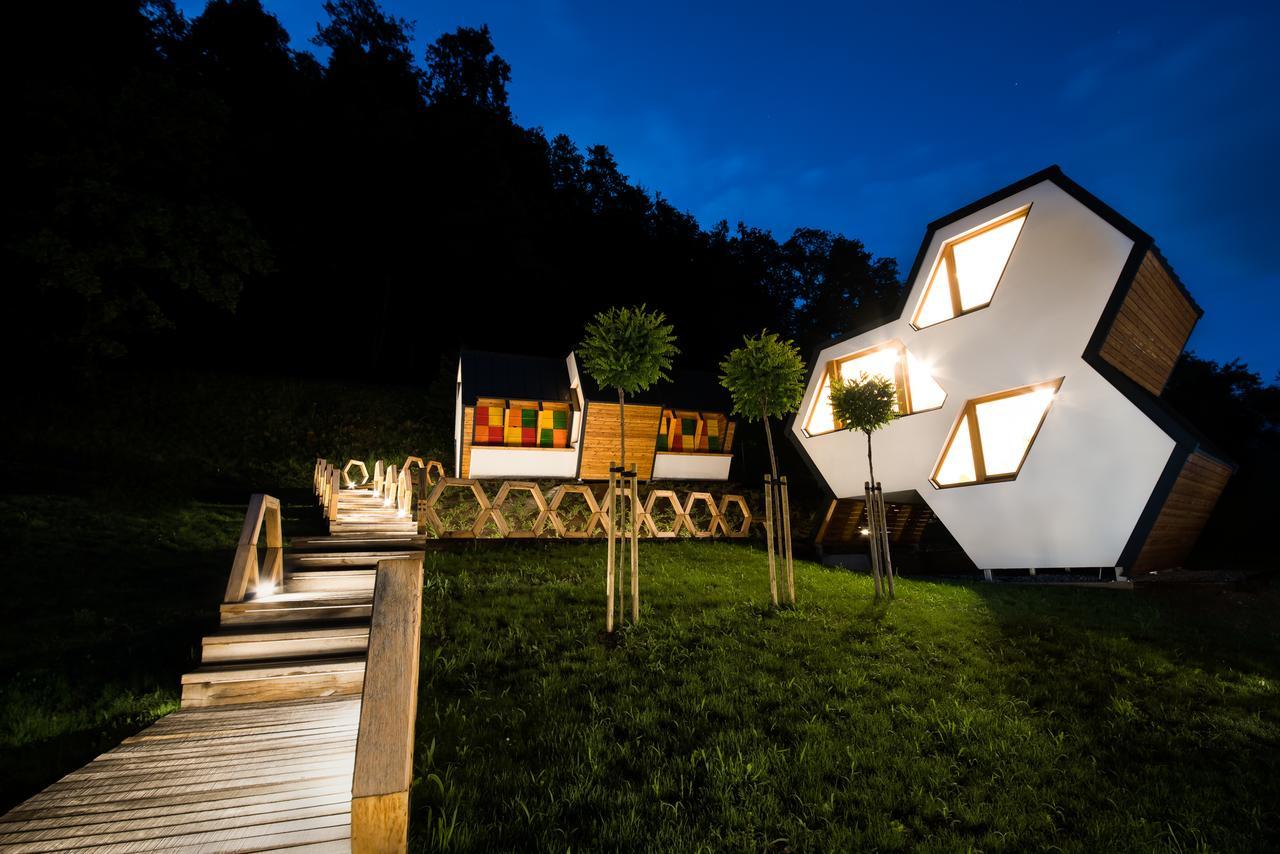 Apartments Beeland Skok Мозирье Экстерьер фото